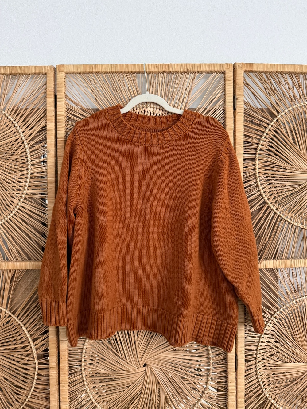 Classic Crewneck Cotton Chunky Knit Sweater in Rust Brown